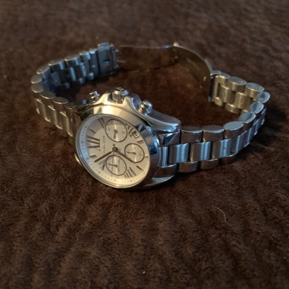 Platnium Watch